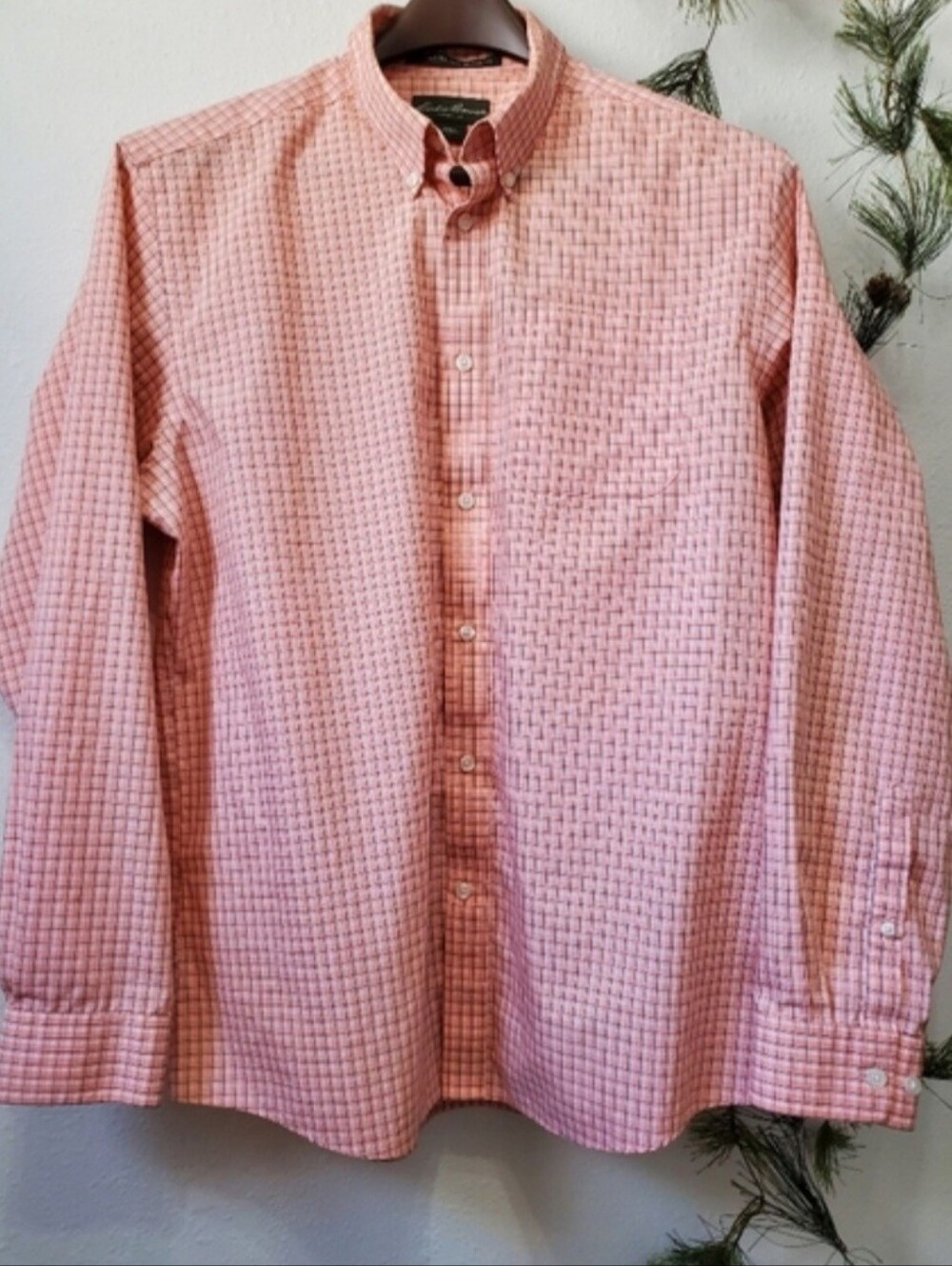 Eddie Bauer Wrinkle Resistant Relaxed Fit Long Sleeve Plaid Coral Cotton Shirt